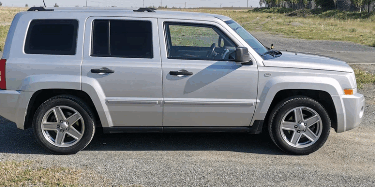 Jeep Patriot (Liberty) обзор характеристики тест