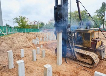 Забивка железобетонных свай