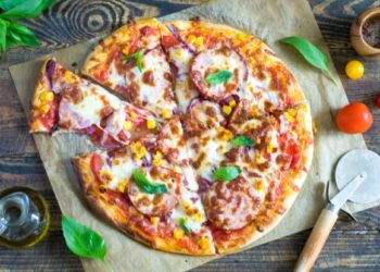 Готовим пиццу своими руками: какие ингредиенты для этого потребуются