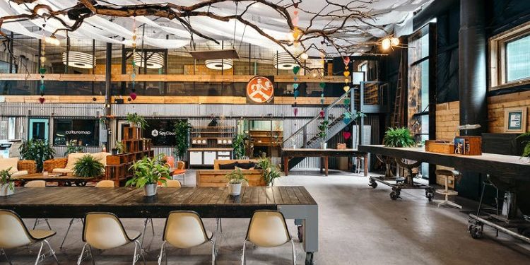 Что нужно знать о профессиональном коворкинге: его преимущества