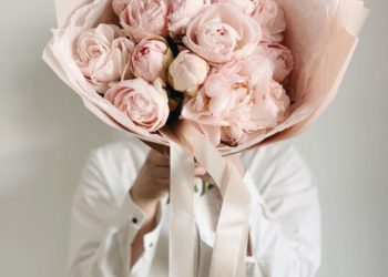 Особенности оформления монобукетов: как составить красивую композицию