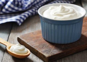 Полезные свойства греческого йогурта и преимущества его употребления