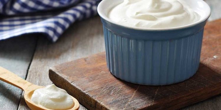 Полезные свойства греческого йогурта и преимущества его употребления