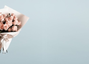 Особенности оформления доставки цветов: куда обращаться