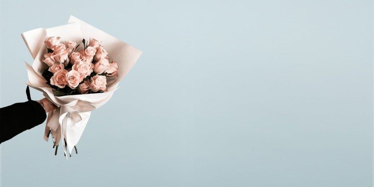 Особенности оформления доставки цветов: куда обращаться