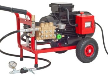 Что представляет собой электрический опрессовочный насос: его особенности