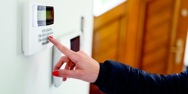 Преимущества охраны квартир и правила ее обеспечения