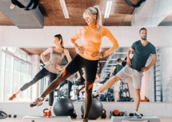 Особенности занятий фитнесом: что нужно знать и каким правилам следовать