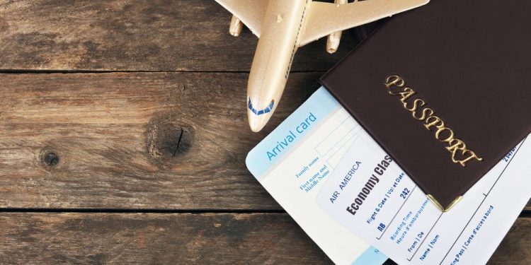 Секреты приобретения дешевых билетов на самолет: какой портал использовать