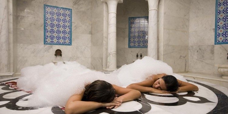 Перечень главных преимуществ посещения хамама: кому это будет полезно