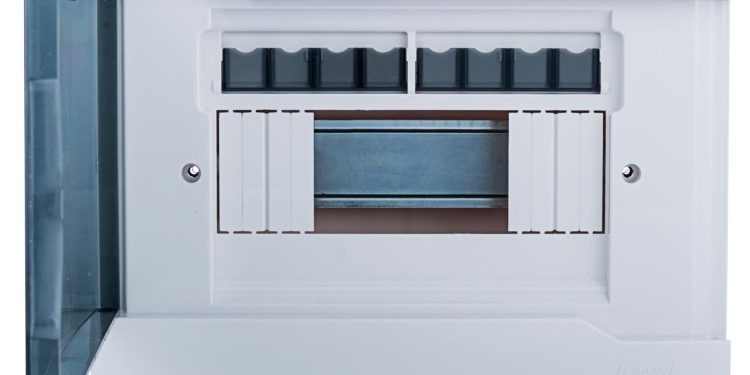 Что представляют собой боксы для автоматики и где их можно приобрести