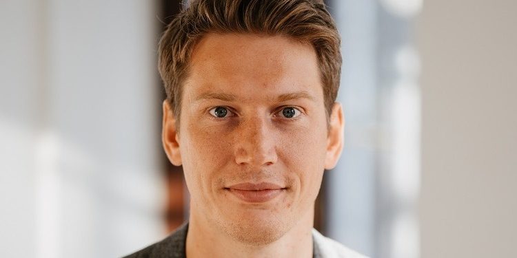 Никита Измайлов и основные сведения и его профессиональной деятельности