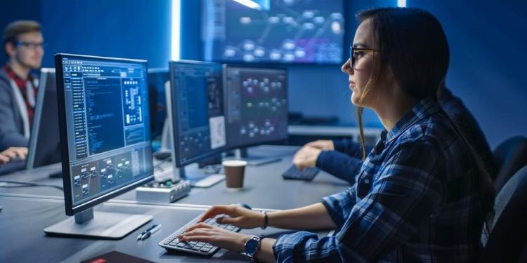 Какое влияние облачные сервисы оказывают на работу ИТ-индустрии