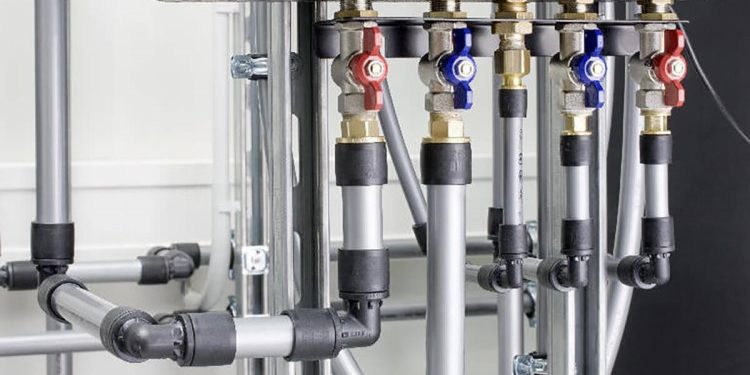 Скільки доведеться заплатити за встановлення сантехніки від компанії Santekhniky