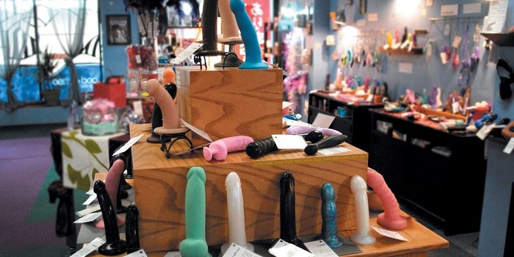 Где искать качественные секс-игрушки: полезные советы