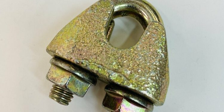 На каких критериях должен основываться выбор зажимов DIN 1142