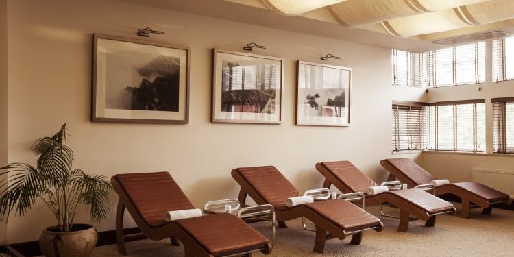 Какие услуги оказывает отельный комплекс “Mirotel Resort & Spa”: его особенности