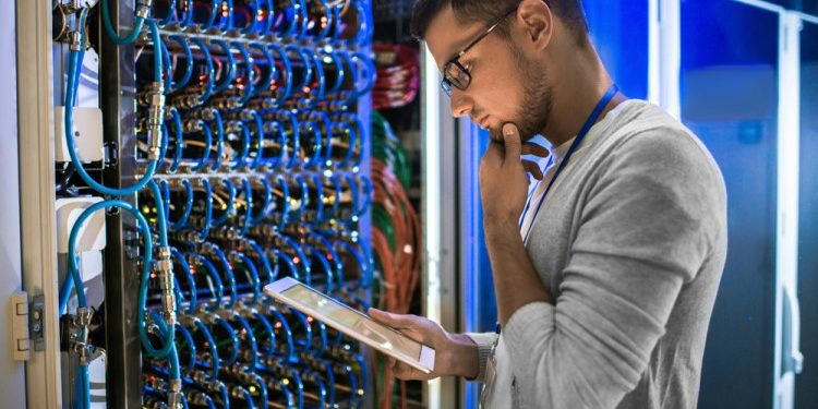 Какую профессию вы можете получить на факультете инжиниринга информационных технологий