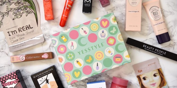 Почему стоит использовать в ежедневном уходе за кожей корейскую косметику