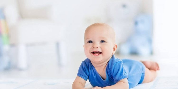 Правильные соотношения роста и веса у детей до года: какие существуют нормы