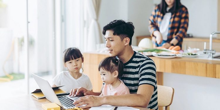 Як встигати все: корисні поради щодо виховання дитини і ведення побуту