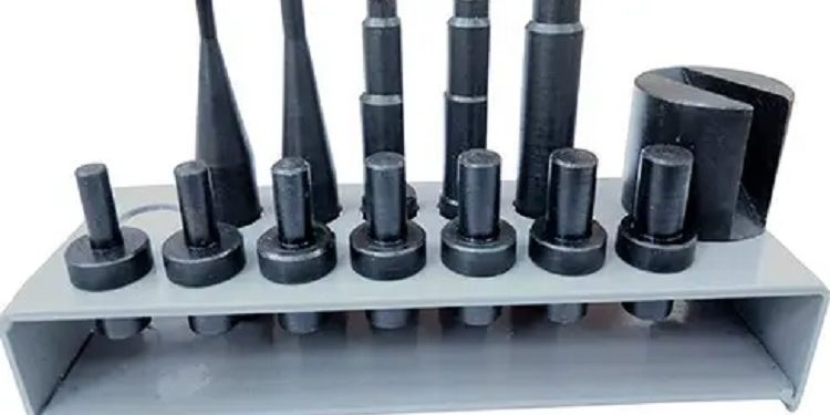 На каких критериях должен основываться выбор насадок для пневматического заклепочника ХЗСО