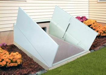 Effectiveness of plastic basement as a construction, that protecting your home from moisture and mold