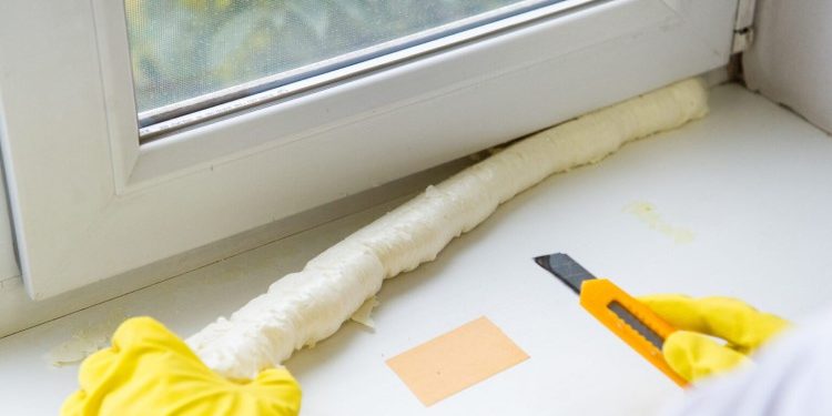 Как осуществляется установка пластиковых окон на монтажную пену