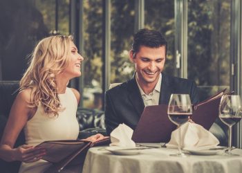 Как сделать первое свидание незабываемым: полезные советы для мужчин