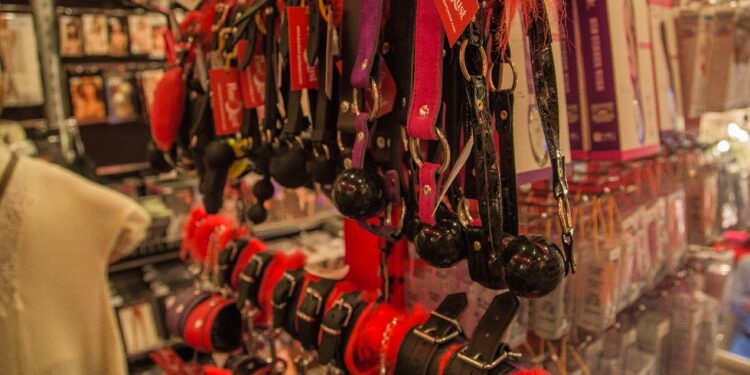 Полезные советы по выбору интим-игрушек: чем руководствоваться