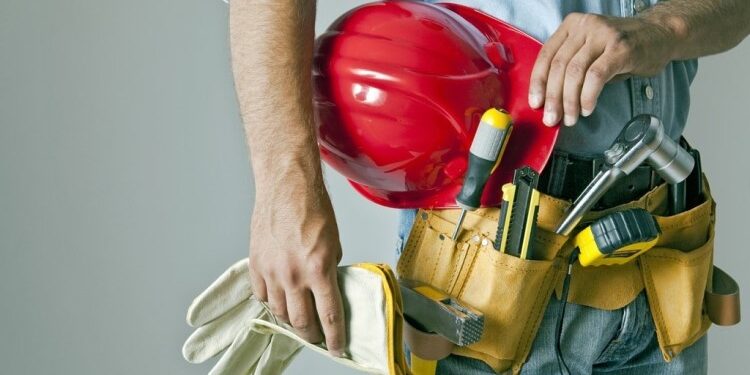 Куда обратиться, если вам необходимы услуги мужа на час в Киеве