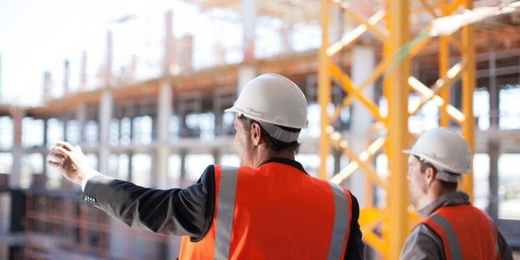 Что представляет собой технический надзор за строительством: его особенности