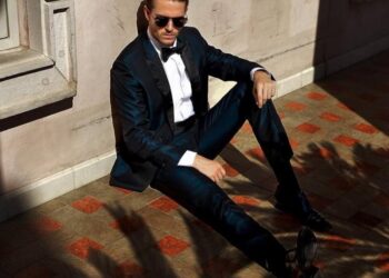 Актуальные модели классических мужских костюмов: какой приобрести