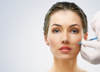 Преимущества использования мезококтейля и коллагеностимуляторов для ухода за кожей