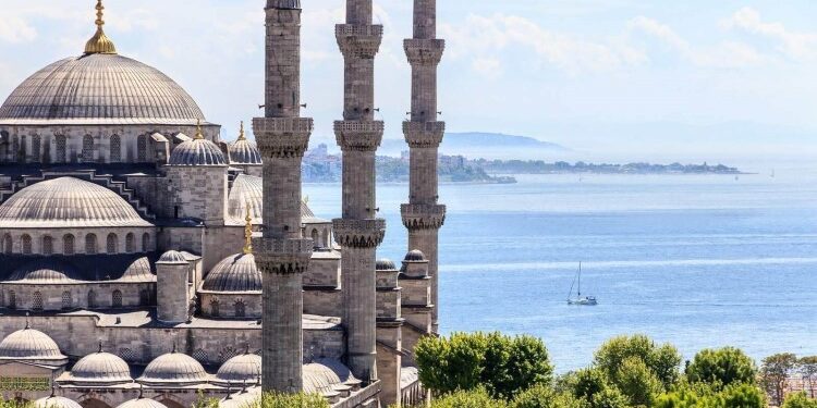 Почему стоит использовать сервис Otpusk для планирования отпуска в Турции