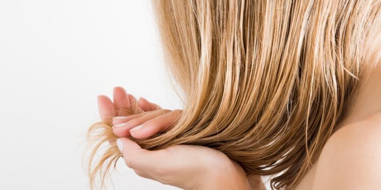 Полезные советы по выбору крема для волос: какое средство использовать