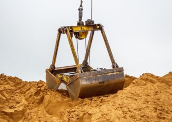 Что представляют собой грейферы: особенности их использования в строительстве