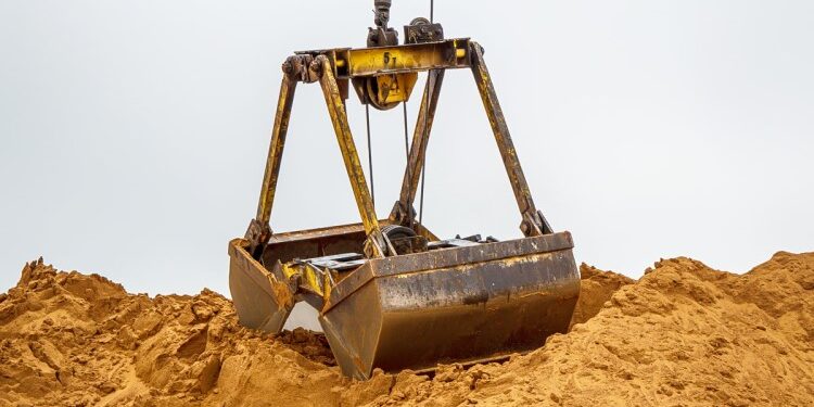 Что представляют собой грейферы: особенности их использования в строительстве