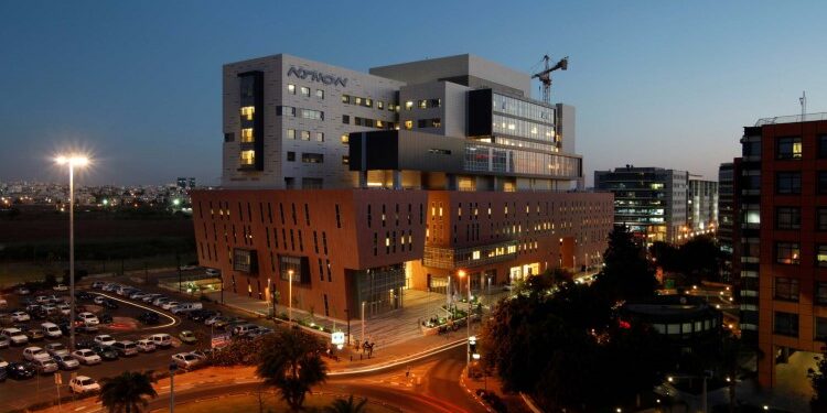 Почему стоит обратиться в клинику Ассута, если вам необходимы услуги по лечению урологических заболеваний