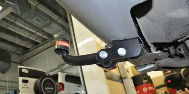 Надежные и удобные фаркопы Brilliance: описание и назначение