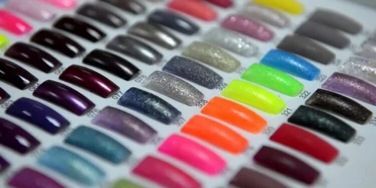Яких правил варто дотримуватися у процесі роботи з гель лаками