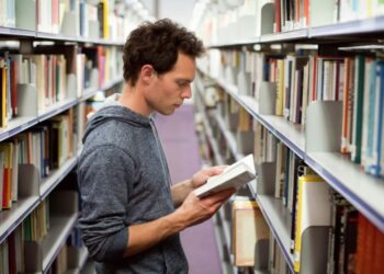 Самое важное о рассказе Толстого «Кавказский пленник»: что нужно знать