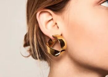 Какими должны быть идеальные серьги: полезные советы по их выбору