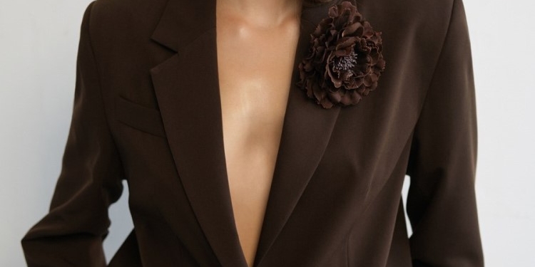 Как выбрать красивый и стильный женский жакет: полезные советы