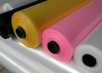 Теплична плівка як засіб підвищення стійкості рослин до стресових умов