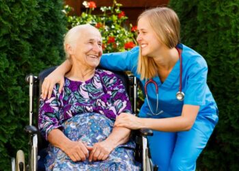 Как выбрать хороший пансионат для пожилых родственников: полезные советы