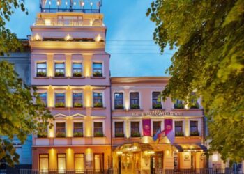 Готель з паркуванням у Львові. Готель Львів: Готель у Львові | Готель у центрі Львова