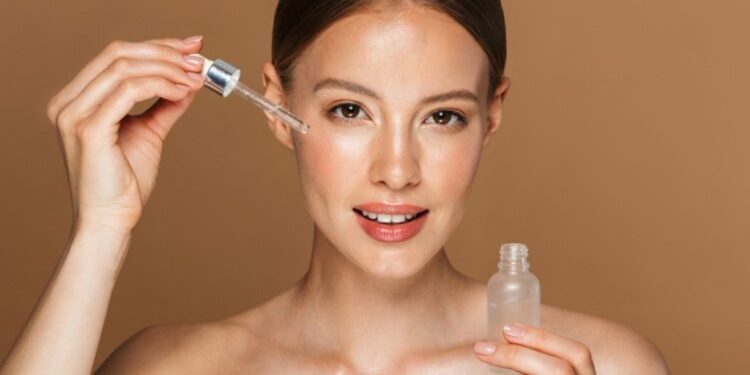 Різновиди української косметики для обличчя та корисні поради щодо вибору засобів