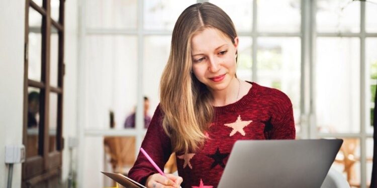 Почему стоит выбрать для себя онлайн-обучение: его преимущества