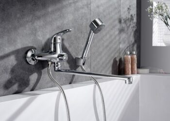 Идеальный смеситель в ванную: требования и выбор